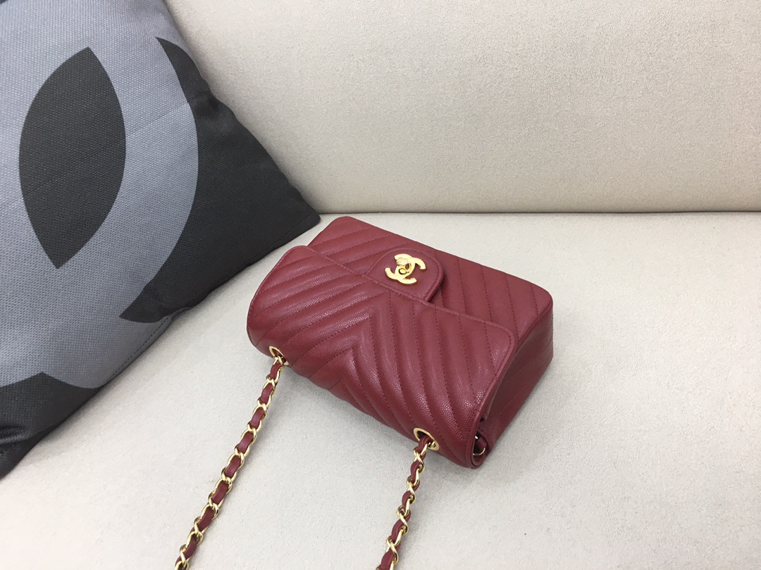 Small Classic Flap Caviar Bag A01116 Purplish Red/Gold